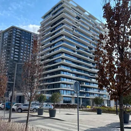 アパート Bw Royal Dream ベオグラード